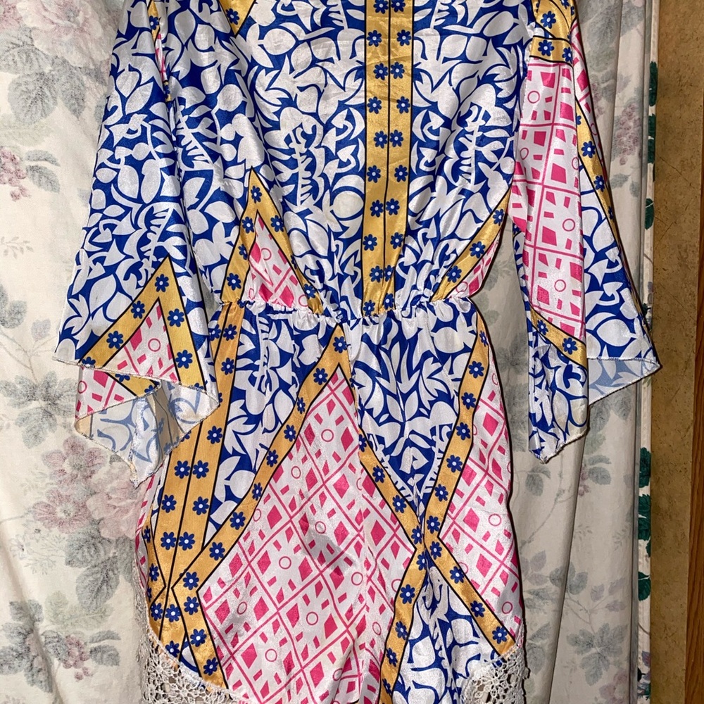 Romper - Picture 3 of 4
